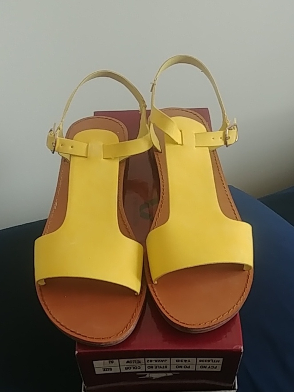 Breckelle's Java-02 Women's Peep Toe Sandals